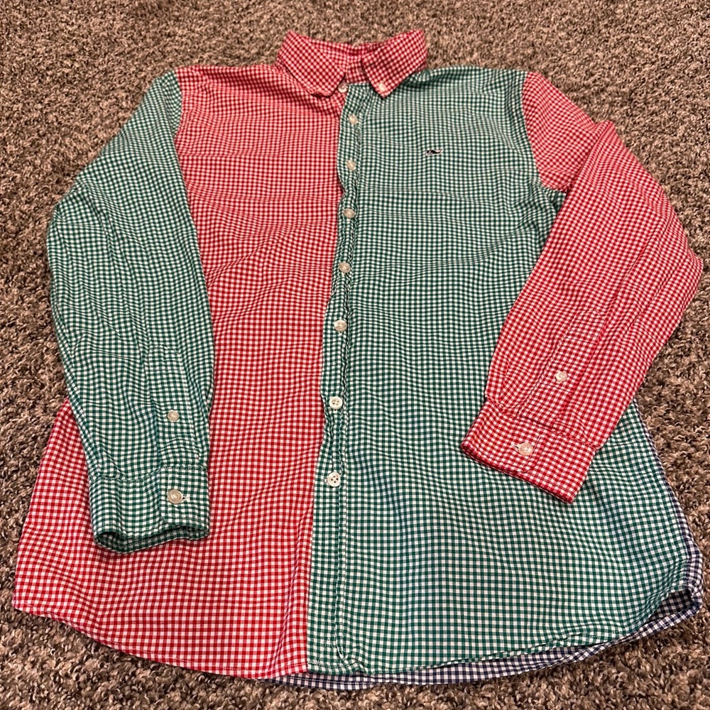Vineyard Vines YOUTH XL Button Down Shirt Red, Blue And Green